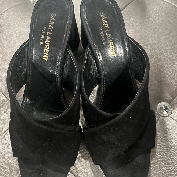 Authentic ysl block heel pumps - Picture 3 of 7